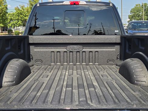 New 2026 Ford F250 Lariat w/ Black Appearance Package image 13