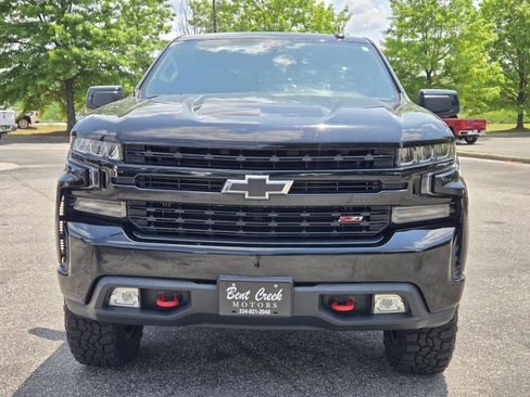 Used 2019 Chevrolet Silverado 1500 LT Trail Boss AWD/4WD image 3