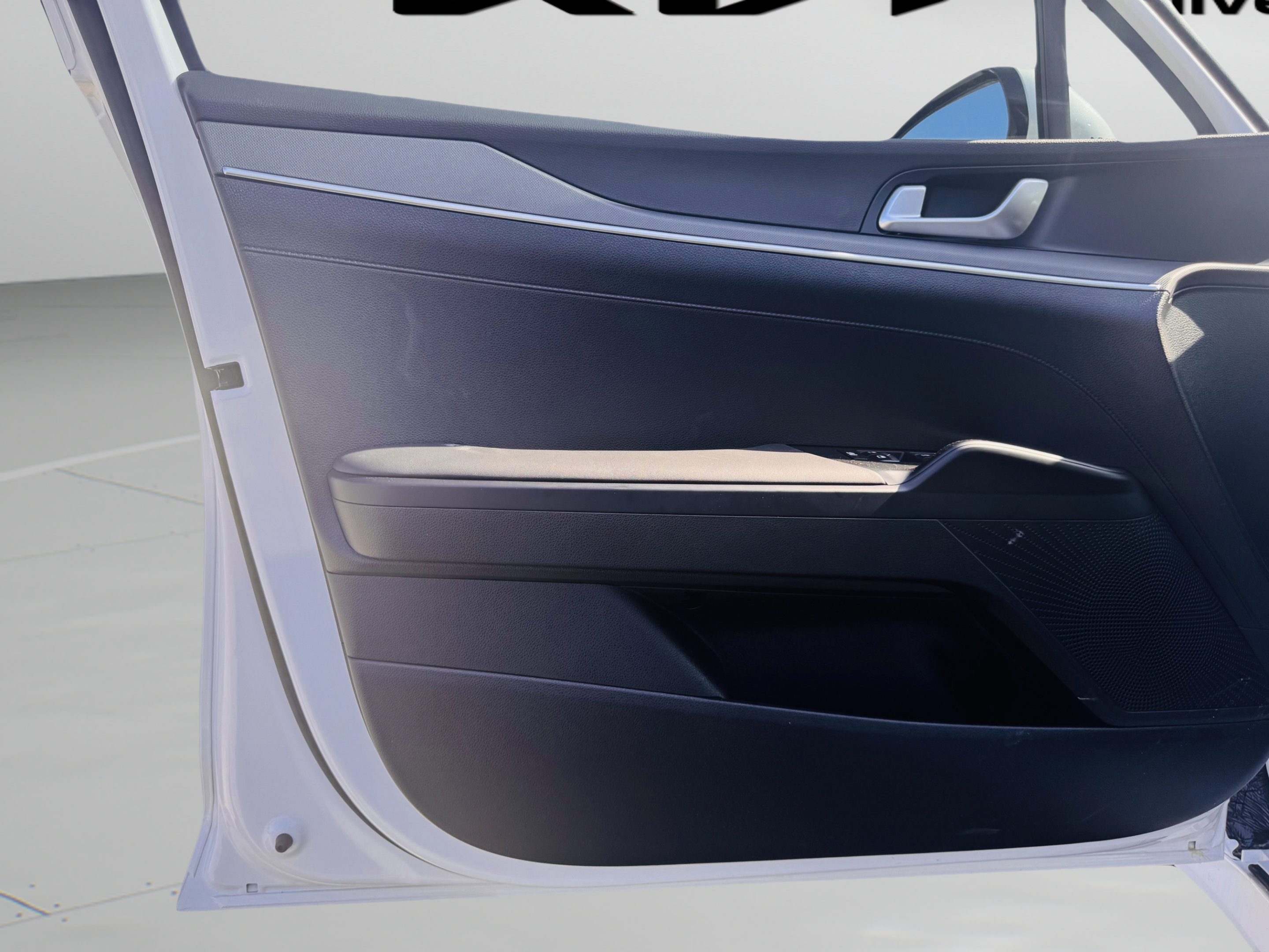 New 2026 Kia K5 LXS FWD image 25