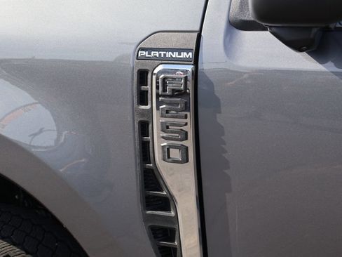 Used 2024 Ford F250 Platinum w/ FX4 Off-Road Package AWD/4WD image 11