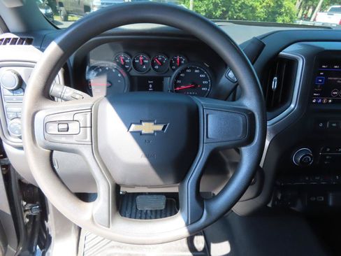 Used 2024 Chevrolet Silverado 2500 Custom w/ Custom Convenience Package AWD/4WD image 34