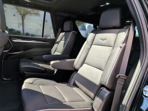 Used 2026 Cadillac Escalade Sport w/ Touring Package image 27