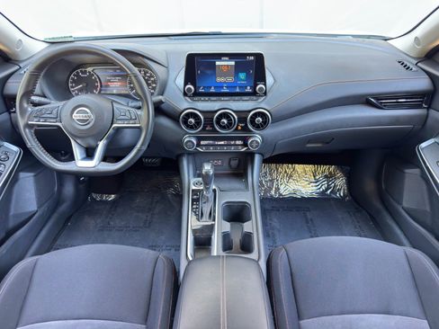 Used 2023 Nissan Sentra SR w/ Midnight Edition Package FWD image 11
