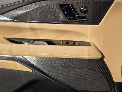 New 2025 Cadillac Escalade IQ Sport 2 image 25