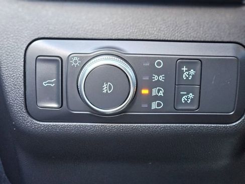 Used 2020 Ford Escape SEL image 20