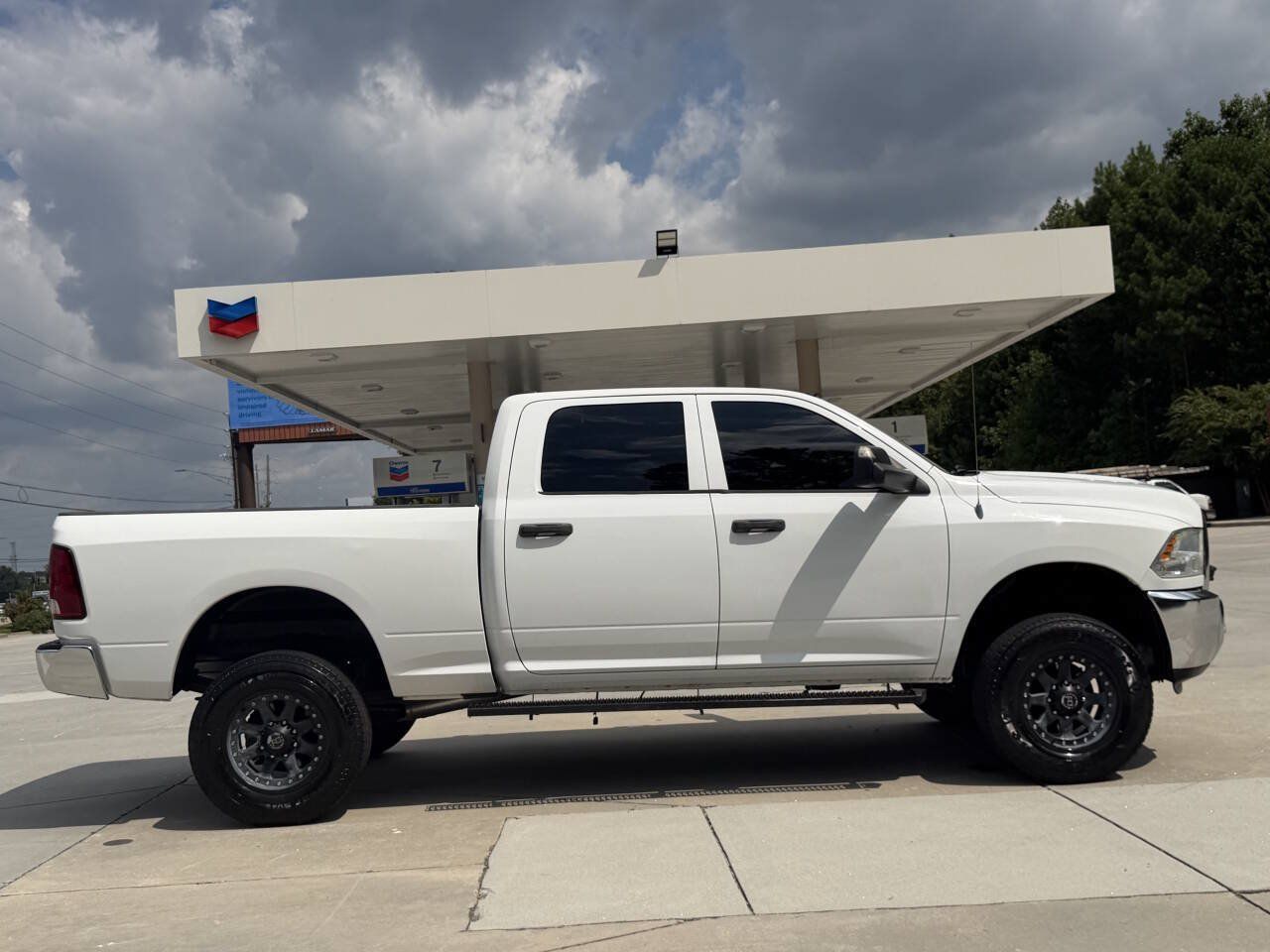Used 2012 RAM 2500 ST w/ Chrome Appearance Group AWD/4WD image 23