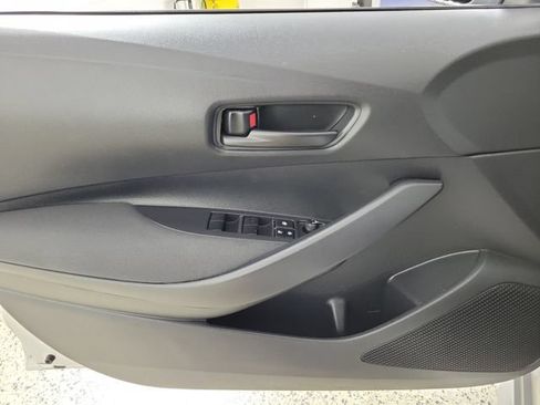 Used 2024 Toyota Corolla LE FWD image 21