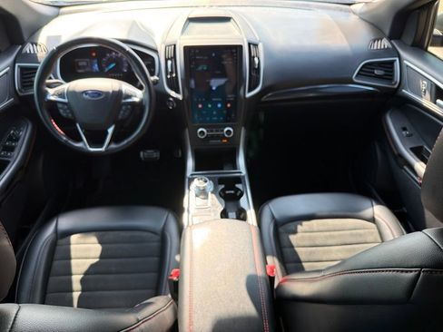Used 2021 Ford Edge ST-Line FWD image 18