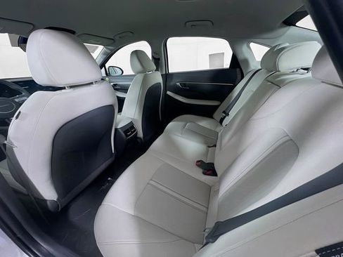 New 2025 Hyundai Sonata SEL image 15