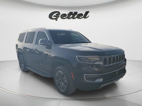 Used 2024 Jeep Wagoneer Series II RWD image 3