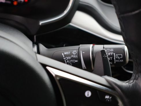 Used 2022 Acura MDX SH-AWD w/ Technology Package image 35