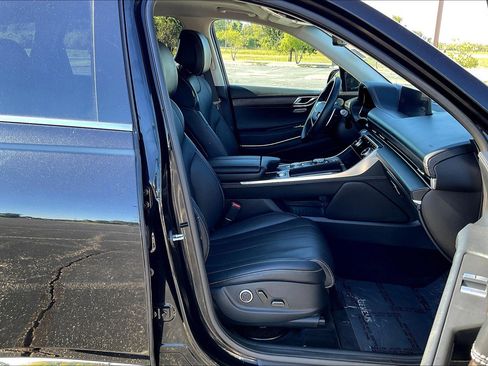 Used 2024 Genesis GV80 3.5T image 8
