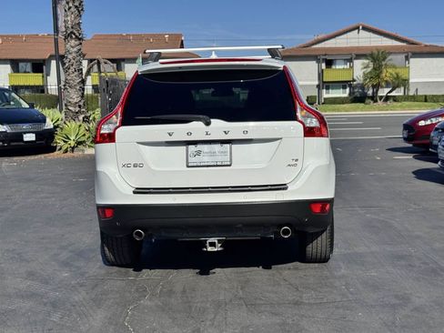 Used 2010 Volvo XC60 T6 AWD/4WD image 3