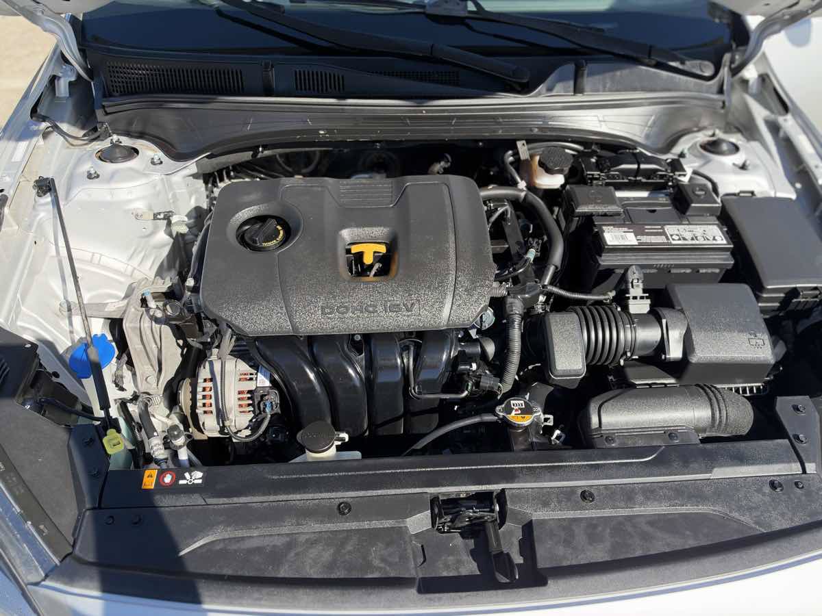 Used 2020 Kia Forte LXS FWD image 18