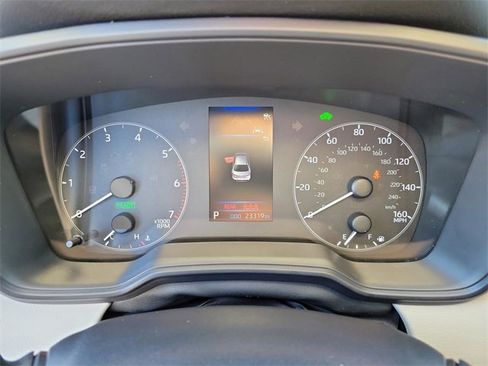 Used 2025 Toyota Corolla LE image 16