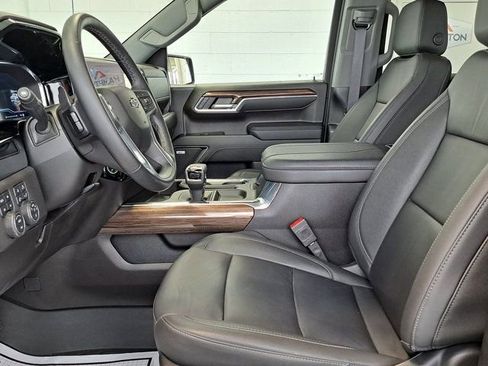 Used 2024 Chevrolet Silverado 1500 RST AWD/4WD image 24