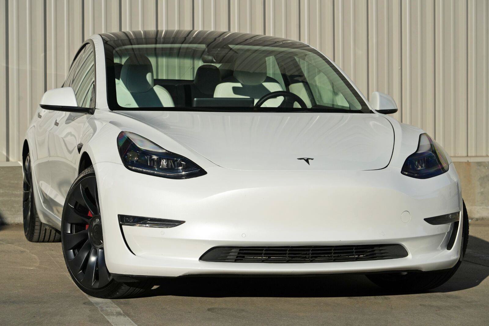 Used 2022 Tesla Model 3 Performance AWD/4WD image 3