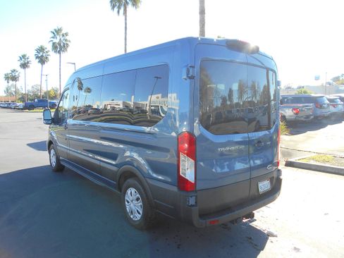 Used 2023 Ford Transit 350 XLT image 7
