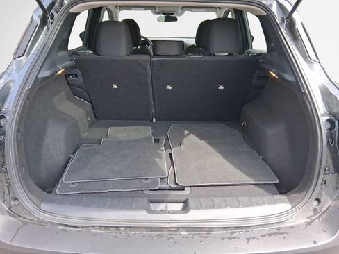 Used 2025 Nissan Kicks SV w/ Charging Package FWD image 25