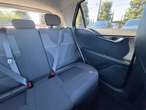 Used 2026 Kia Niro LX FWD image 35
