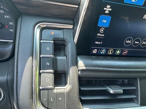 Used 2021 Chevrolet Tahoe LT w/ LT Signature Package AWD/4WD image 20