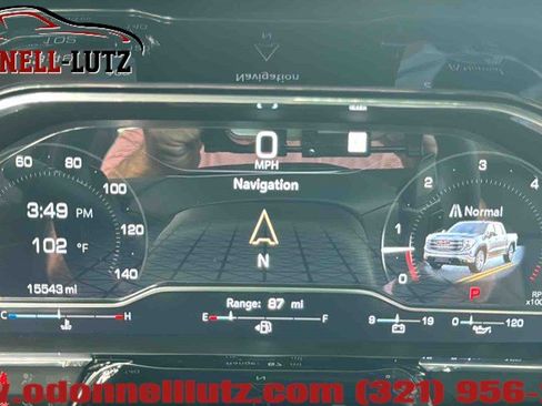 Used 2025 GMC Sierra 1500 SLT RWD image 18