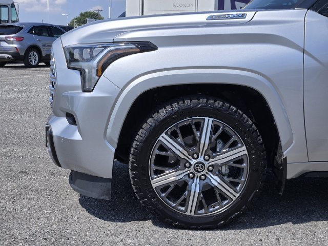 Used 2023 Toyota Sequoia Capstone AWD/4WD image 9