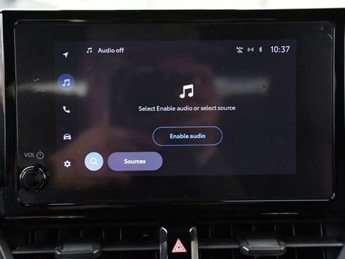 Used 2023 Toyota Corolla SE image 14