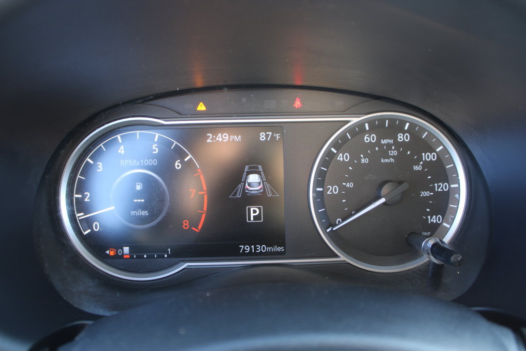 Used 2020 Nissan Kicks SR FWD image 21