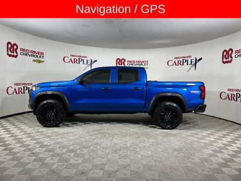 Used 2024 Chevrolet Colorado Trail Boss w/ Advanced Trailering Package AWD/4WD image 4