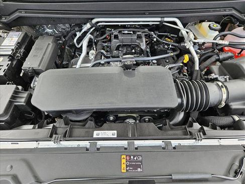 New 2026 GMC Canyon Elevation w/ Convenience Package RWD image 17