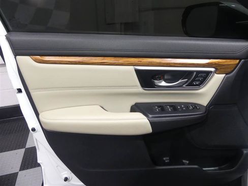 Used 2019 Honda CR-V EX-L image 18