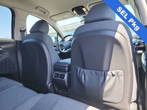 Used 2021 Hyundai Santa Fe SEL w/ Convenience Package FWD image 16