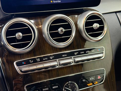 Used 2019 Mercedes-Benz C 300 C 300 image 32