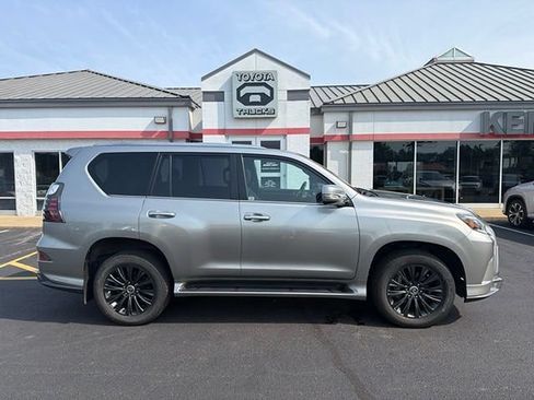 Certified 2023 Lexus GX 460 Premium w/ Accessory Package AWD/4WD image 13