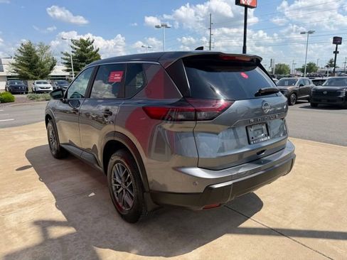 Certified 2025 Nissan Rogue S FWD image 6