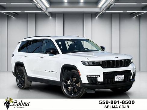 Used 2023 Jeep Grand Cherokee L Limited w/ Black Appearance Package RWD image 1