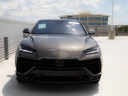 Used 2023 Lamborghini Urus Performante AWD/4WD image 20