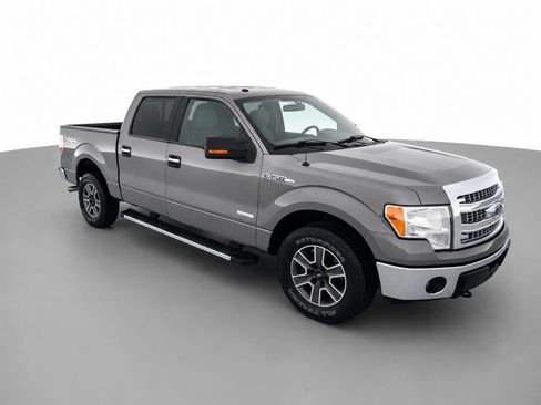Used 2014 Ford F150 XLT w/ Equipment Group 302A Luxury AWD/4WD image 3