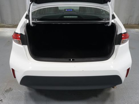 Certified 2024 Toyota Corolla LE image 30