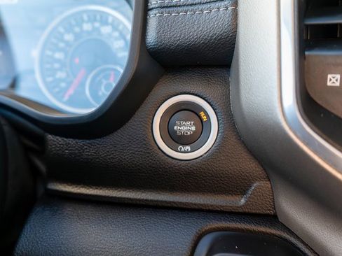 Used 2020 RAM 1500 Laramie image 26