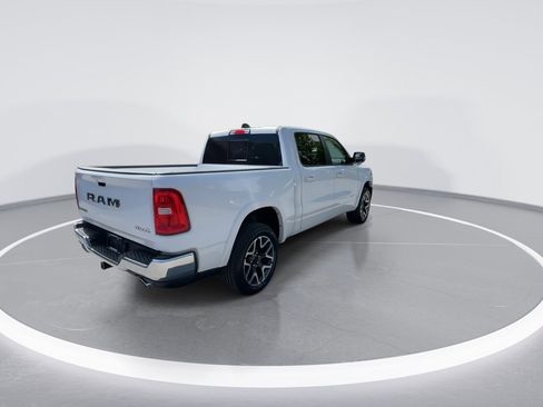 Used 2025 RAM 1500 Laramie AWD/4WD image 19