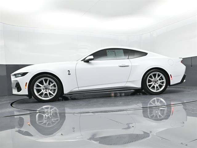 Used 2025 Ford Mustang GT Premium RWD image 29