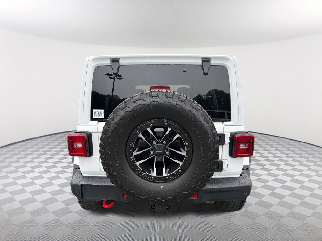 Used 2024 Jeep Wrangler Unlimited Rubicon AWD/4WD image 6