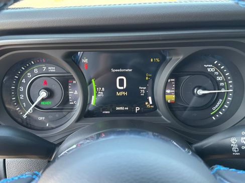 Used 2024 Jeep Wrangler High Altitude AWD/4WD image 26