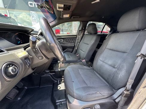 Used 2017 Ford Taurus Police Interceptor AWD image 10