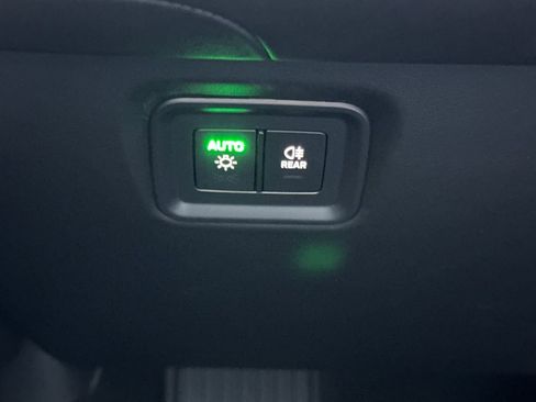 New 2026 Porsche Cayenne GTS AWD/4WD image 35