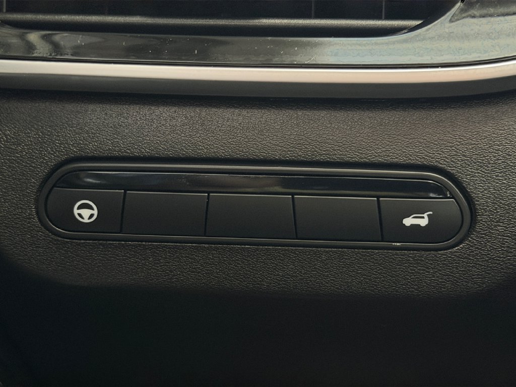 Used 2023 INFINITI QX60 Luxe w/ Performance Audio Package AWD/4WD image 31
