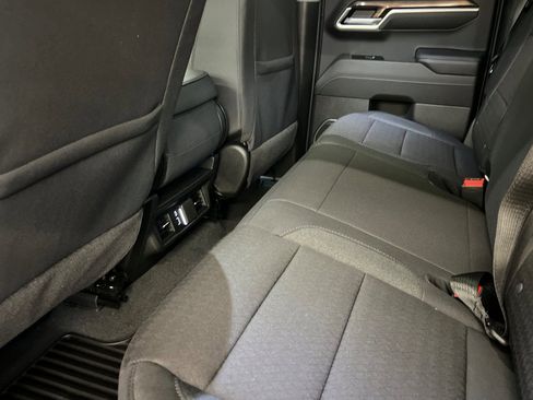 New 2026 Chevrolet Silverado 1500 LT AWD/4WD image 12