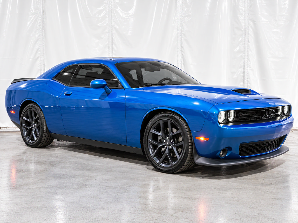 Used 2020 Dodge Challenger R/T w/ Blacktop Package RWD image 8